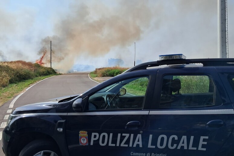 Brindisi incendio